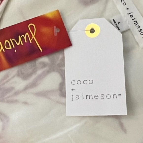 NWT Coco Jaimeson Floral Tiered Flowy Feminine Mini Dress Juniors Size Large - Picture 10 of 16